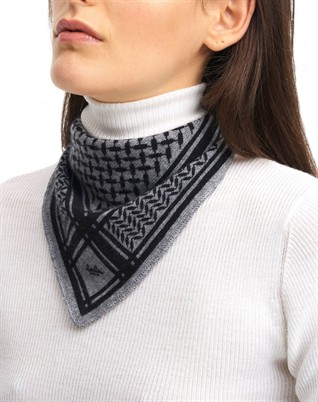 Lala Berlin Tørklæde - Triangle Trinity Classic XS