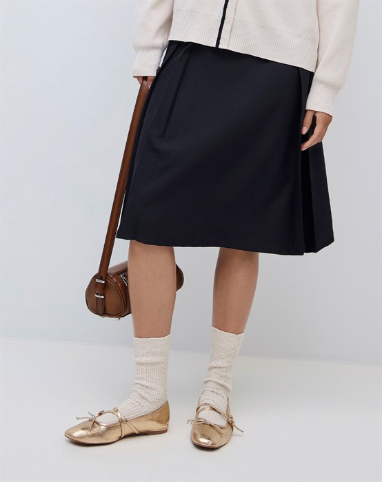 Vila - Scarlett Pleated Nederdel - byKalstrup.dk